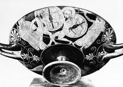 Attic red-figure cup depicting Achilles and Hector fighting in the presence of Athena and Apollo by Greek
